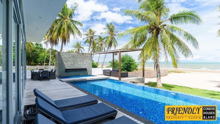 ขายบ้านที่เมืองประจวบคีรีขันธ์ติดทะเล พร้อมสระว่ายน้ำ Sea La Vie 674 ตร.ม. 2 ชั้น 5 ห้องนอน 6 ห้องน้ำ ฿42,900,000 รูปที่ 1