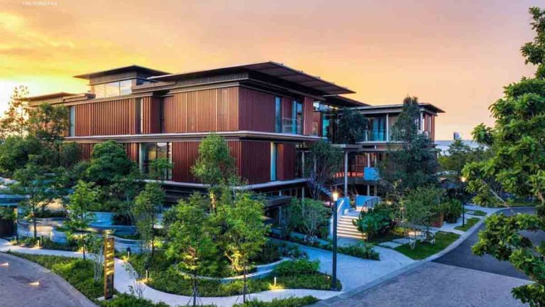 ขายบ้านพักพูลวิลล่าที่บางพลี มัลเบอร์รี่ โกรฟ เดอะ ฟอเรสเทียส์ (Mulberry Grove The Forestias) 1,203 ตร.ม. 3 ชั้น 4 ห้องนอน 5 ห้องน้ำ ฿351,600,000 รูปที่ 1
